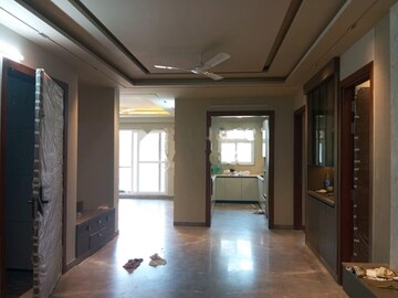 Room in 3 BHK Apartment at SS Mayfield Gardens, Sector 51 – for Rent