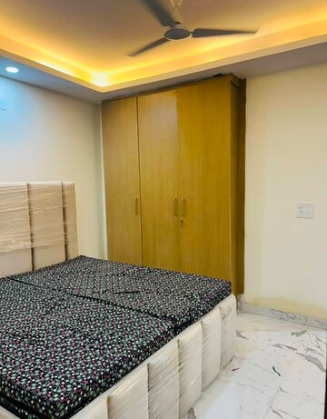 Bedroom in 1 BHK Builder Floor at Saket – for Rent
