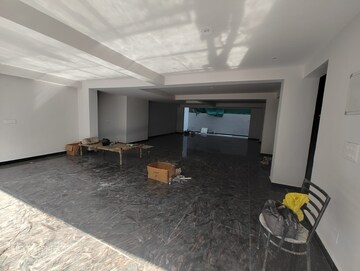 Parking in 3 BHK Builder Floor at Sector 51 – for Rent