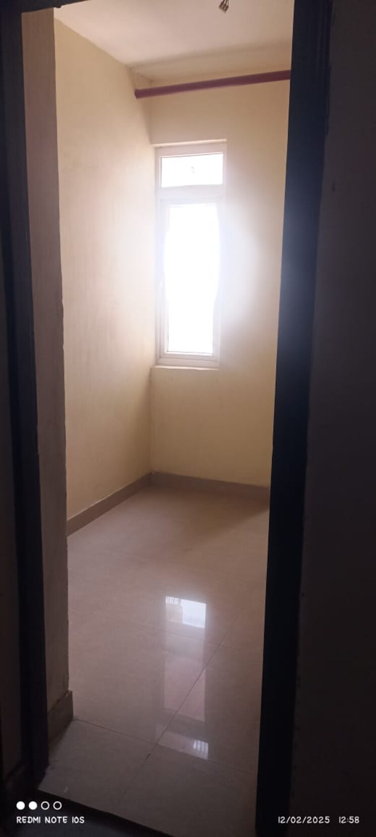 Room, bptp-park-81 3 Bedroom 2430 Sq.Ft. Apartment In Sector 81 Faridabad 8211622