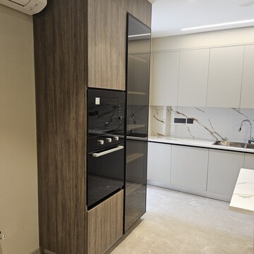 Kitchen in 3 BHK Builder Floor at New Rajinder Nagar – for Sale