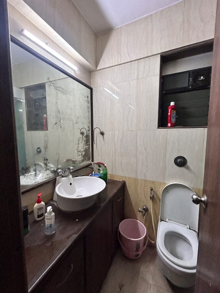 Bathroom, aakash-gagan-dream 3 Bedroom 1135 Sq.Ft. Apartment In Vasai East Palghar 8211692