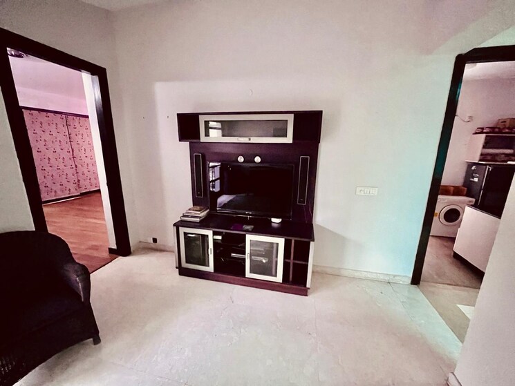 Living Room, vipul-tatvam-villas 3.5 Bedroom 3000 Sq.Ft. Villa In Sector 48 Gurgaon 8211730