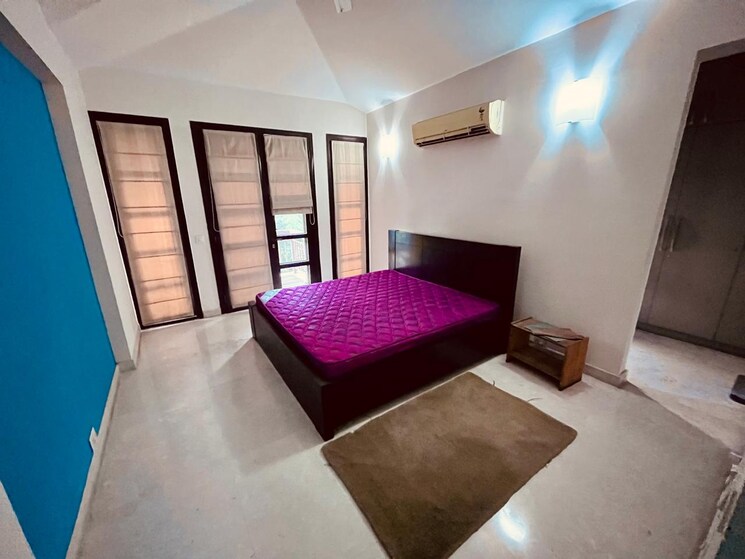 Master Bedroom, vipul-tatvam-villas 3.5 Bedroom 3000 Sq.Ft. Villa In Sector 48 Gurgaon 8211730