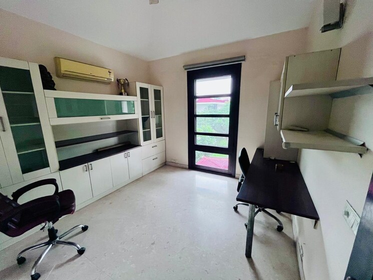 Kitchen, vipul-tatvam-villas 3.5 Bedroom 3000 Sq.Ft. Villa In Sector 48 Gurgaon 8211730