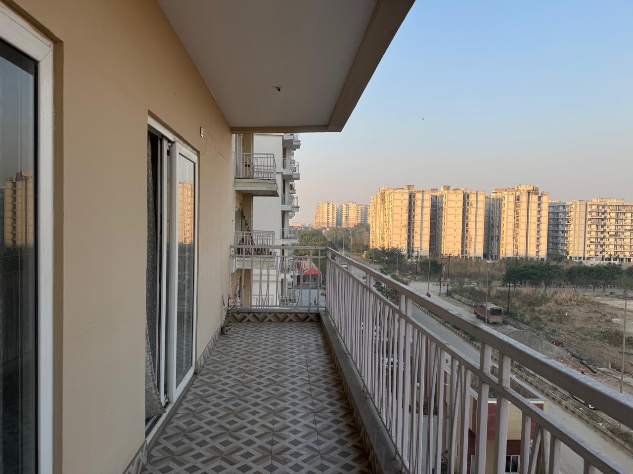 2 BHK Apartment For Sale in SVP Gulmohur Garden