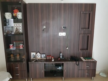 Furnished Amenities in 4 BHK Apartment at Mahagun Moderne, Sector 78 – for Sale