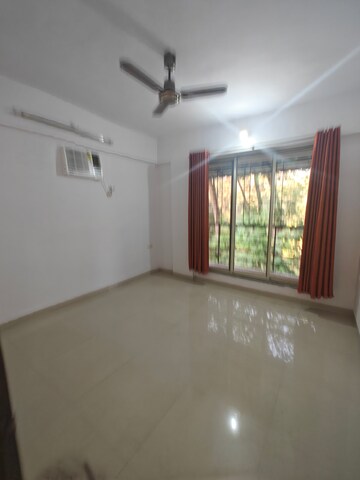 Room in 2 BHK Apartment at Nerul Sector 19 – for Rent