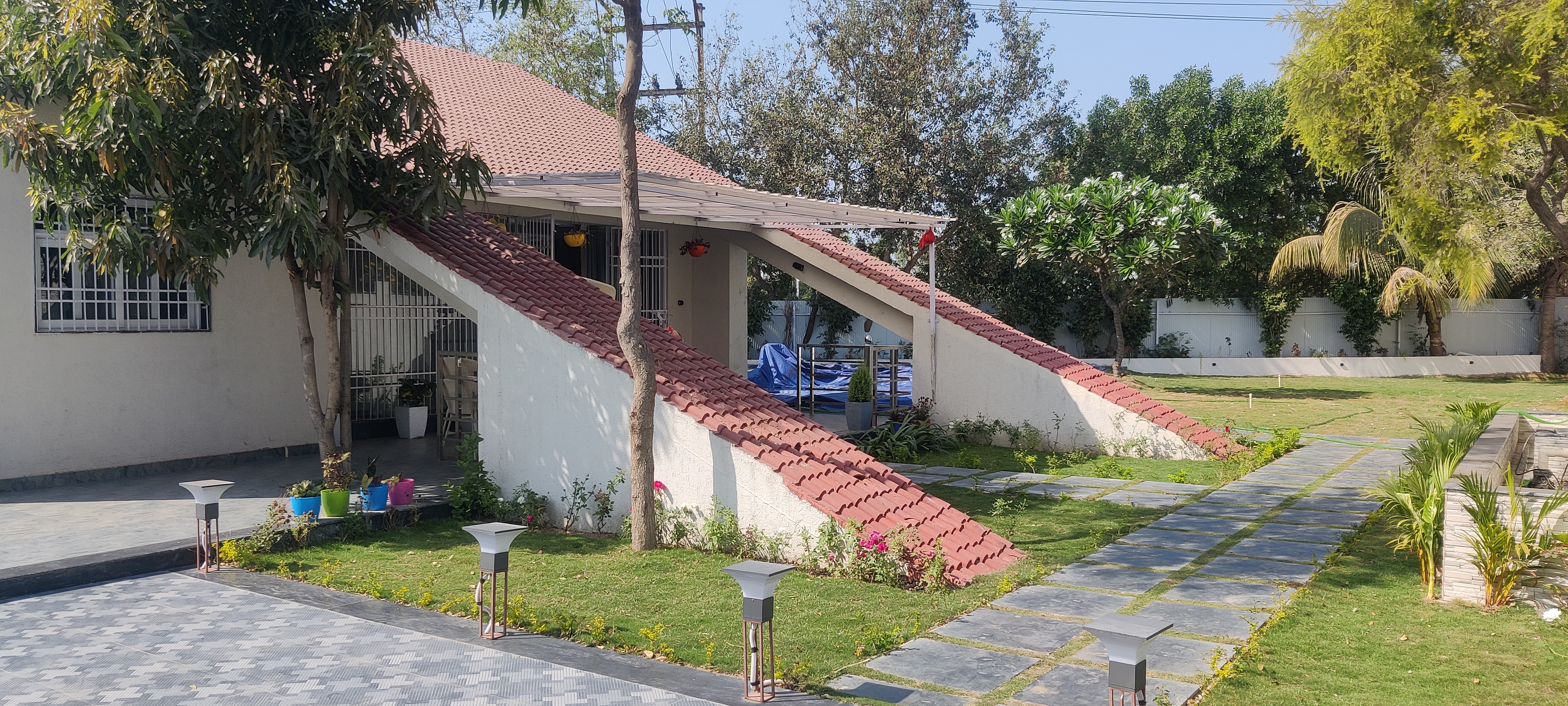 3 BHK + Servant Room Villa For Sale in Kalpvriksh Villa 