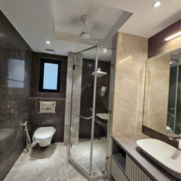 Bathroom in 3 BHK Builder Floor at New Rajinder Nagar – for Sale