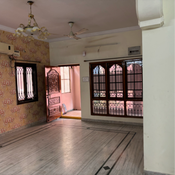 Room in  Office Space at Madhapur – for Rent