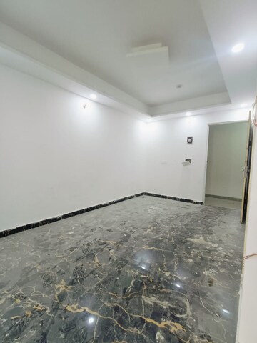 Room in 2 BHK Apartment at New Ashok Nagar – for Rent