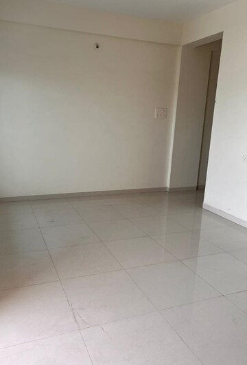 Room in 2 BHK Apartment at Besa rd – for Sale