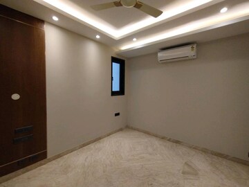 Room in 3.5 BHK Apartment at Pacifica North Enclave, Khodiyar – for Rent