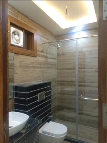 Staircase in 3 BHK Builder Floor at Sector 31 – for Rent