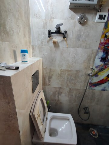 Bathroom in 3 BHK Apartment at Sector 18, Dwarka – for Rent
