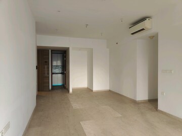Room in 3 BHK Apartment at Lodha The Park, Worli – for Sale