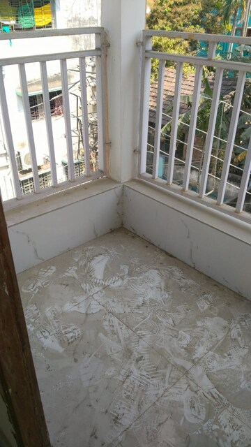 Balcony in 2 BHK Apartment at Kolkatta Gpo – for Sale