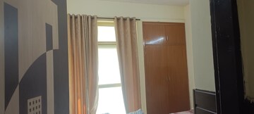 Room in 3 BHK Apartment at Sector 6, Dwarka – for Rent