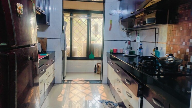 Room, swapnalok-towers Pg For Girls In Malad East 8212458