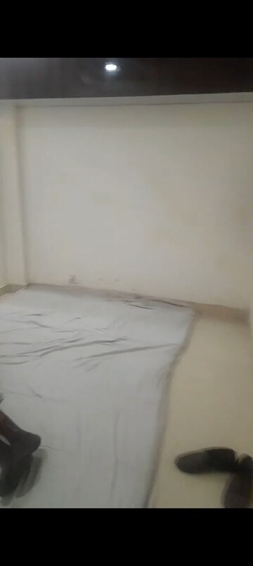 Room in 2 BHK Builder Floor at New Ashok Nagar – for Rent