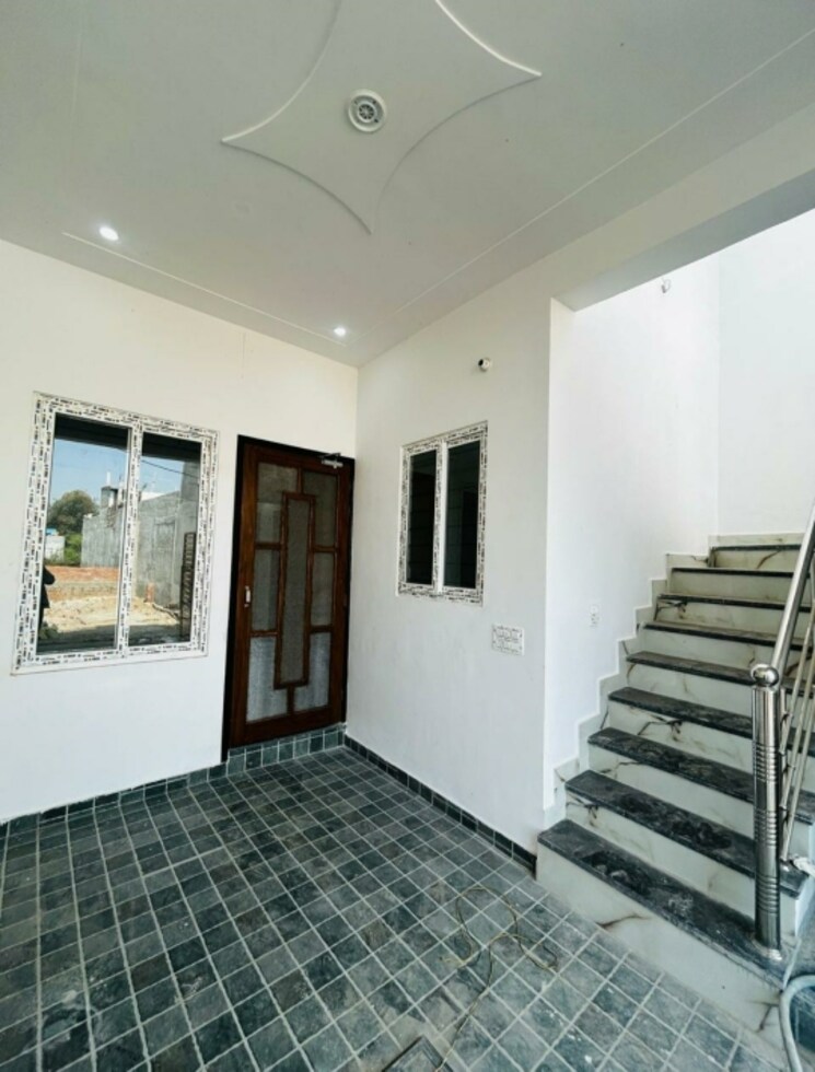Room, indira nagar 3 Bedroom 650 Sq.Ft. Villa In Indira Nagar Lucknow 8212459