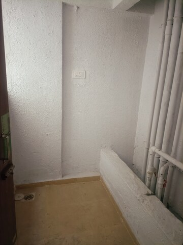 Bathroom in 3 BHK Apartment at Mahavir Square, Manpada – for Sale