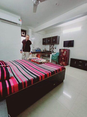 Bedroom in 1 BHK Apartment at Kopar Khairane – for Rent