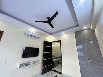 Furnished Amenities in 1 BHK Builder Floor at Sector 38 – for Rent