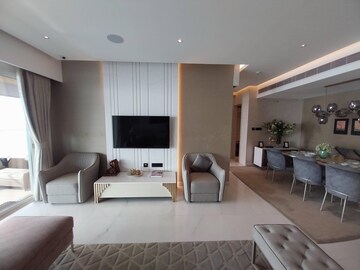 Living Room in 4 BHK Apartment at Lokhandwala Minerva Mahalaxmi, Mahalaxmi – for Sale