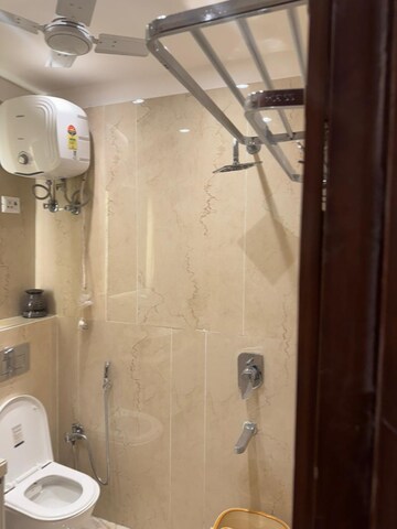 Master Bedroom in 3 BHK Builder Floor at Soho Apartments, Shakti Khand – for Rent