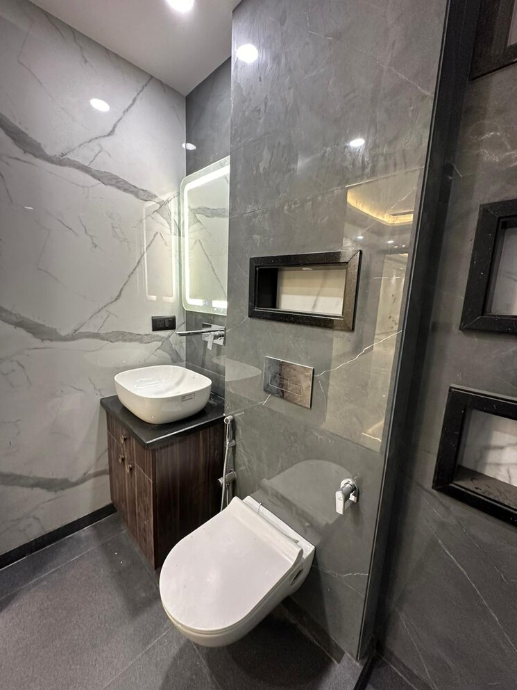 Kitchen, paschim vihar 3 Bedroom 1800 Sq.Ft. Builder Floor In Paschim Vihar Delhi 8212549