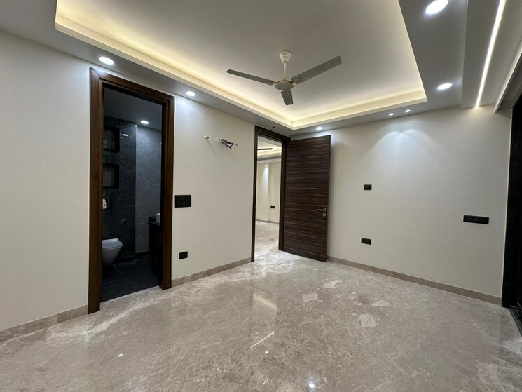 Room, paschim vihar 3 Bedroom 1800 Sq.Ft. Builder Floor In Paschim Vihar Delhi 8212549