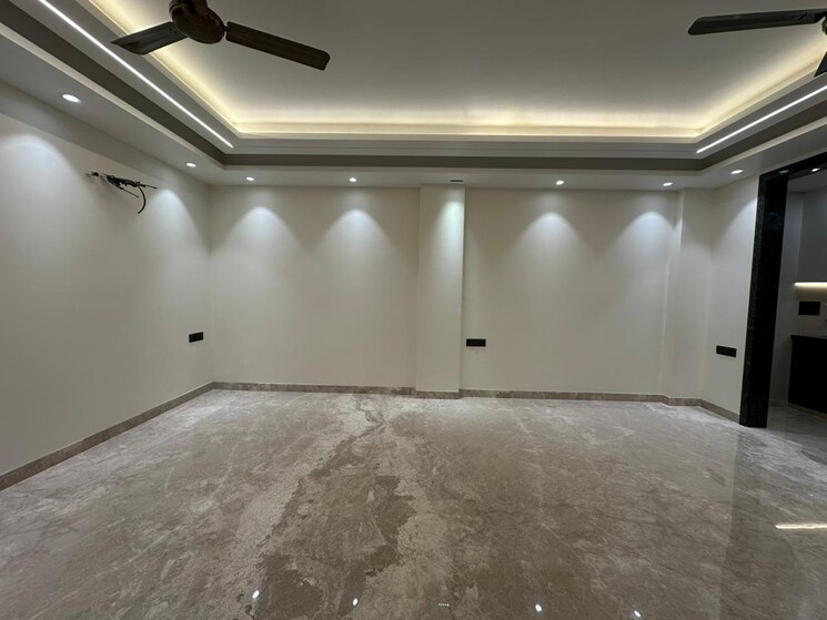 Room, paschim vihar 3 Bedroom 1800 Sq.Ft. Builder Floor In Paschim Vihar Delhi 8212549