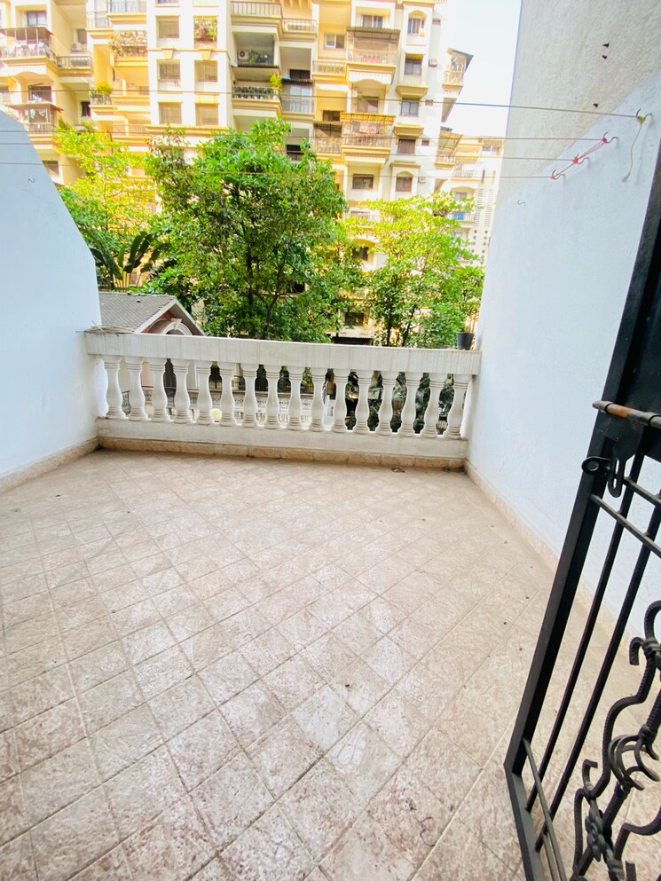 Balcony, nancy-towers 2 Bedroom 1250 Sq.Ft. Apartment In Netaji Nagar Pune 8212578