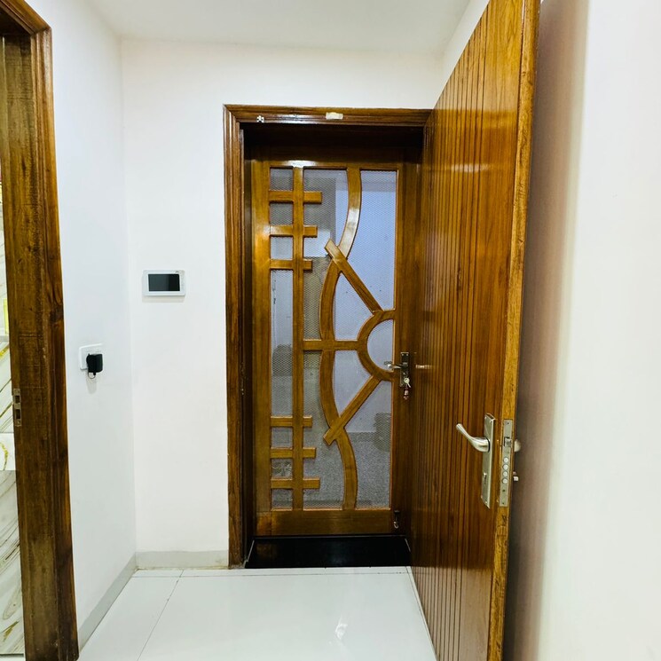 undefined, chattarpur 3 Bedroom 1200 Sq.Ft. Builder Floor In Chattarpur Delhi 8212592