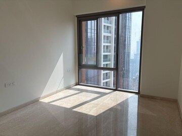 Room in 4 BHK Apartment at Piramal Mahalaxmi, Mahalaxmi – for Sale
