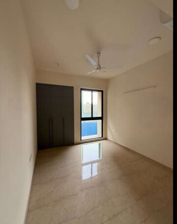 Bedroom in 2 BHK Apartment at Lodha Sterling, Kolshet Road – for Rent