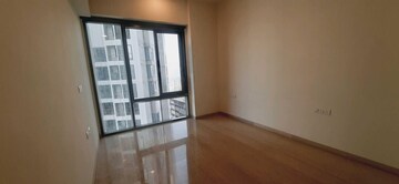 Room in 4 BHK Apartment at Piramal Mahalaxmi, Mahalaxmi – for Sale