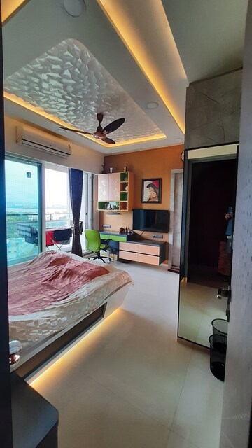 3.5 BHK Apartment For Rent in Seawoods