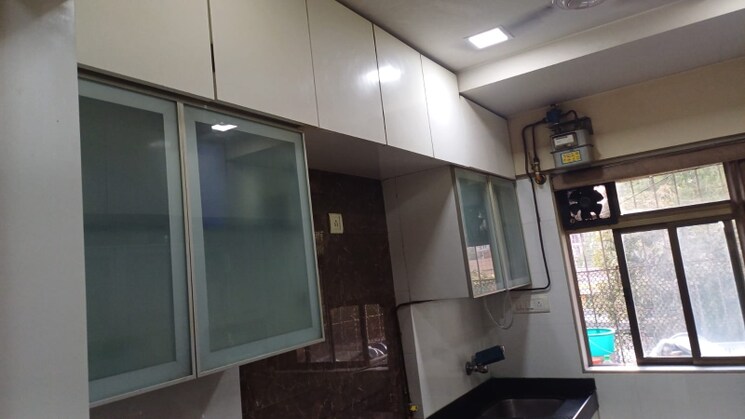 Kitchen, thane west 3.5 Bedroom 1025 Sq.Ft. Apartment In Thane West Thane 8212749