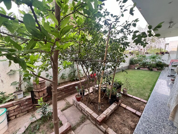 Balcony, vipul-tatvam-villas 4 Bedroom 4750 Sq.Ft. Villa In Sector 48 Gurgaon 8212746