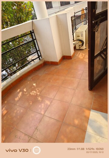 Balcony in 2 BHK Independent House at Gomti Nagar – for Rent