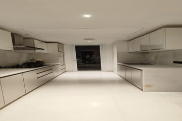 Kitchen in 4 BHK Apartment at Lokhandwala Minerva Mahalaxmi, Mahalaxmi – for Sale