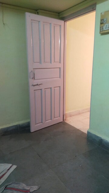 Room in 1 BHK Apartment at Sharad CHS Kurla, Kurla – for Sale