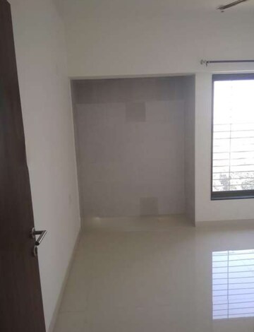 Bedroom in 3 BHK Apartment at Runwal Pearl, Manpada – for Rent