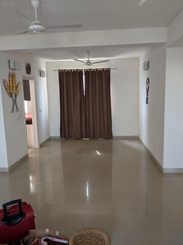 Building Lobby in 3 BHK Apartment at Ardee City Palm Grove Heights, Sector 52 – for Rent