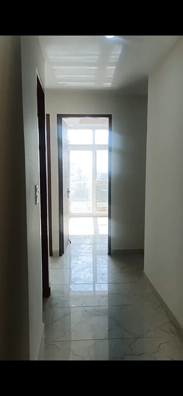 Room in 2 BHK Builder Floor at Aman Vihar – for Rent