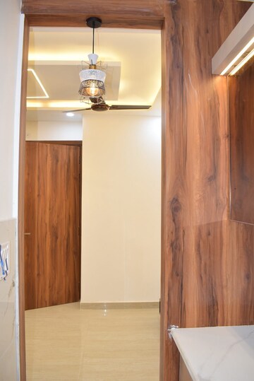Furnished Amenities in 2 BHK Builder Floor at Dwarka Mor – for Rent