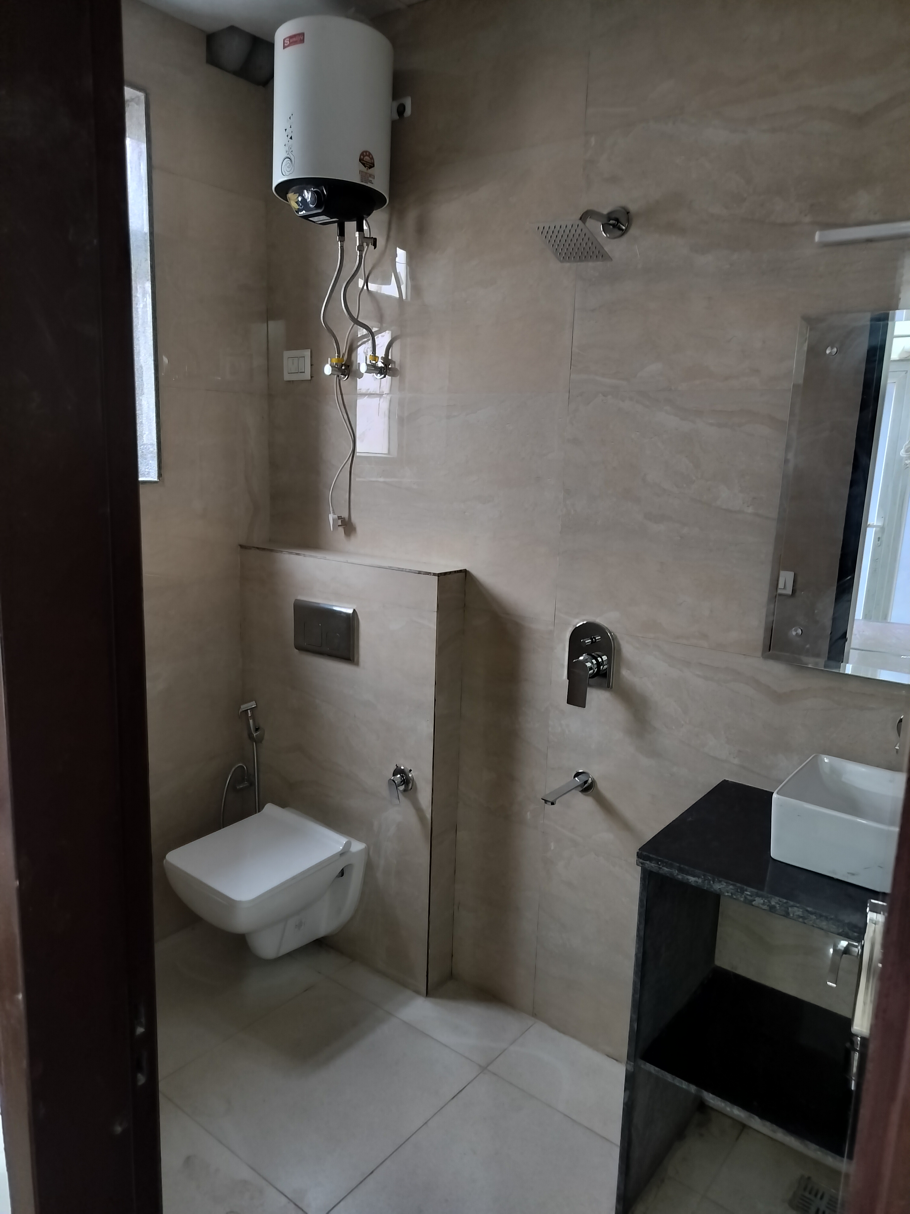 3 BHK + Servant Room,Study Room Builder Floor For Sale in Sector 95